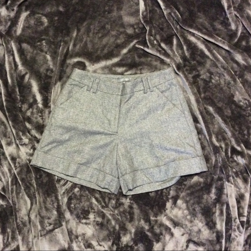 Pied A Terre Shorts
